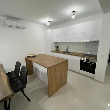 Doli Villa Vrsi